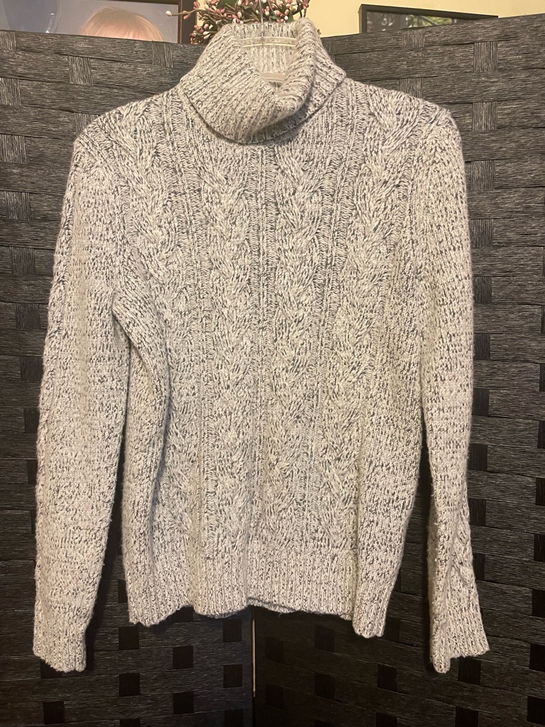 Banana Republic Gray Turtleneck Italian Yarn Sweater - Size Small Soft